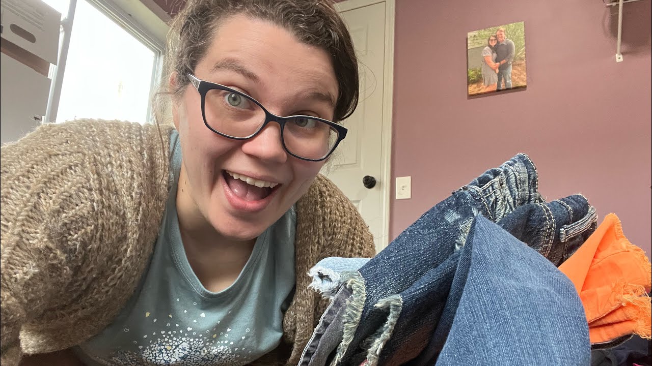 THREDUP 50lbs Of Denim Unboxing! Bread & Butter or Trash?