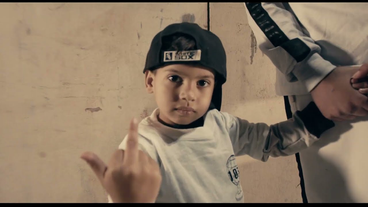 Inamos - TAXY (Prod. Chosen1)
