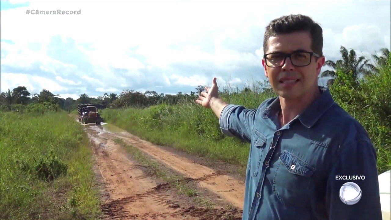 Repórter visita local onde vítimas foram mortas e carbonizadas