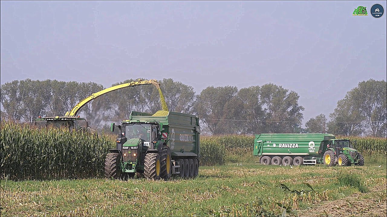 JD 9900i - 3 new Ravizza KING TRAILER & 1 Visini TETRA - Team Garavelli - Big corn silage 2024
