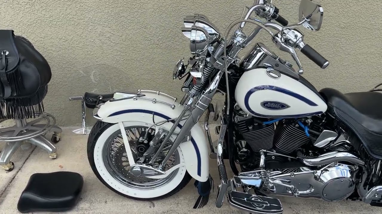1997 HARLEY-DAVIDSON FLSTS HERITAGE SPRINGER, КОТОРЫЙ УДИВИТЕЛЬНЫЙ И НАБИТ ДОПОЛНИТЕЛЬНЫМИ ОПЦИЯМ...