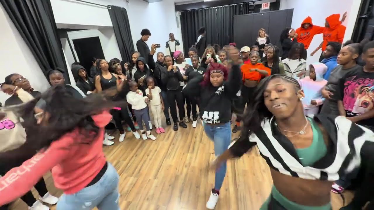 Astronaut flee presents the combat zone a hot majorette cypher 