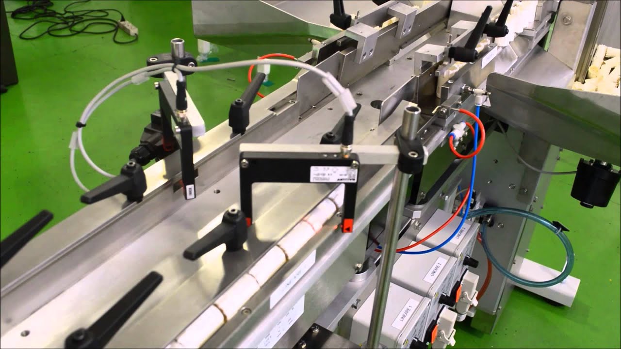 Compact double loading hopper