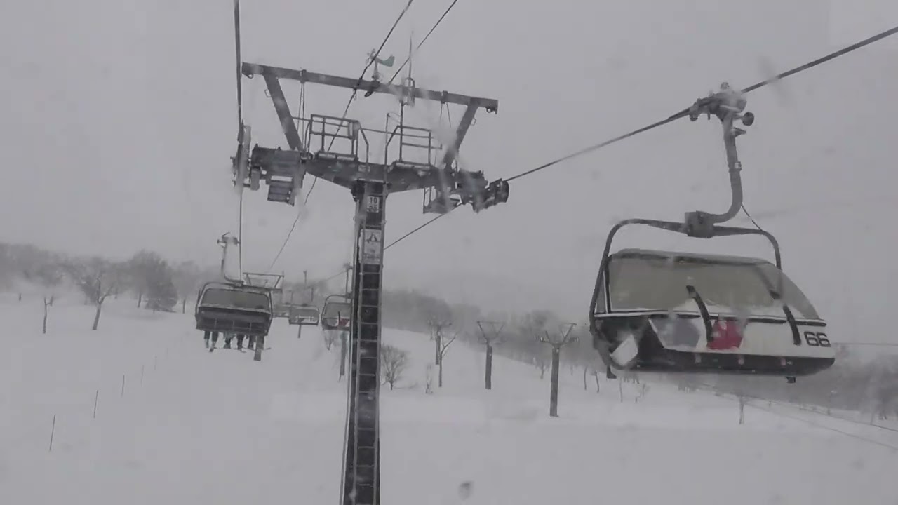 ニセコアンヌプリ国際スキー場　ジャンボ第1クワッドリフト　Jumbo No.1 Quad Lift, Niseko annupuri Snow Resort, Hokkaido, Japan