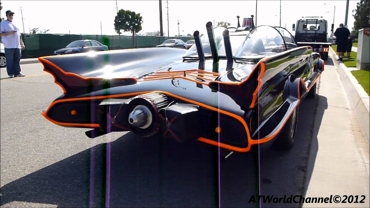 Batmobile from Batman on  the Road Engine Sound, Small Rev and Overview Batman