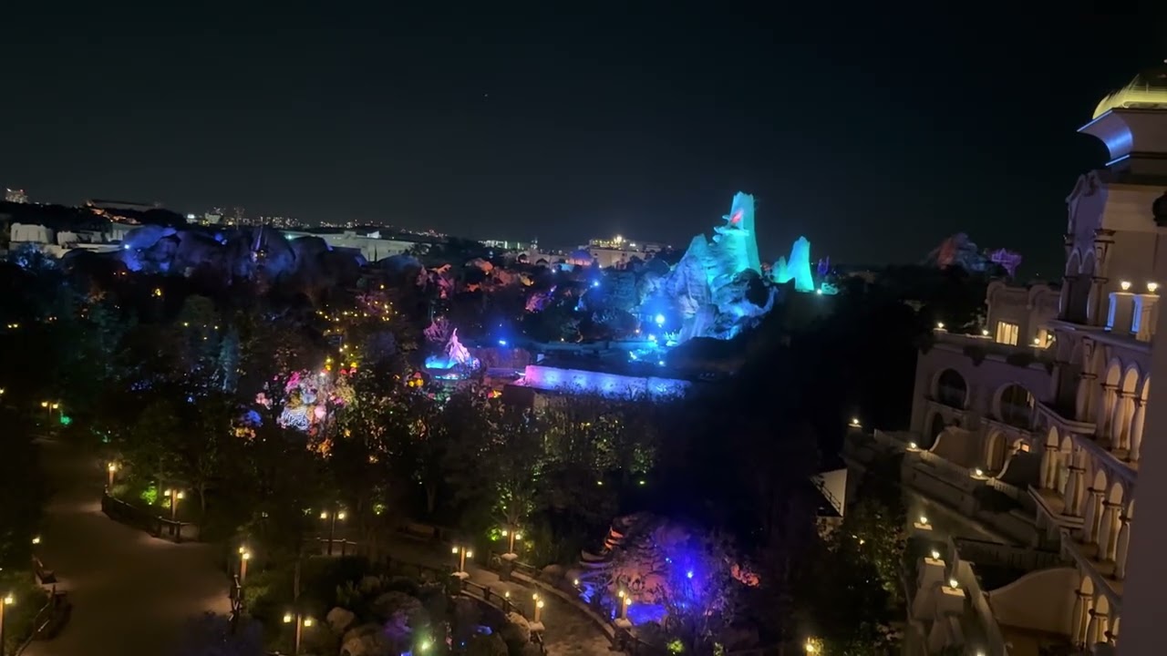 【ディズニーホテル】ファンタジースプリングスグランドシャトー6階夜のファンタジースプリングス
