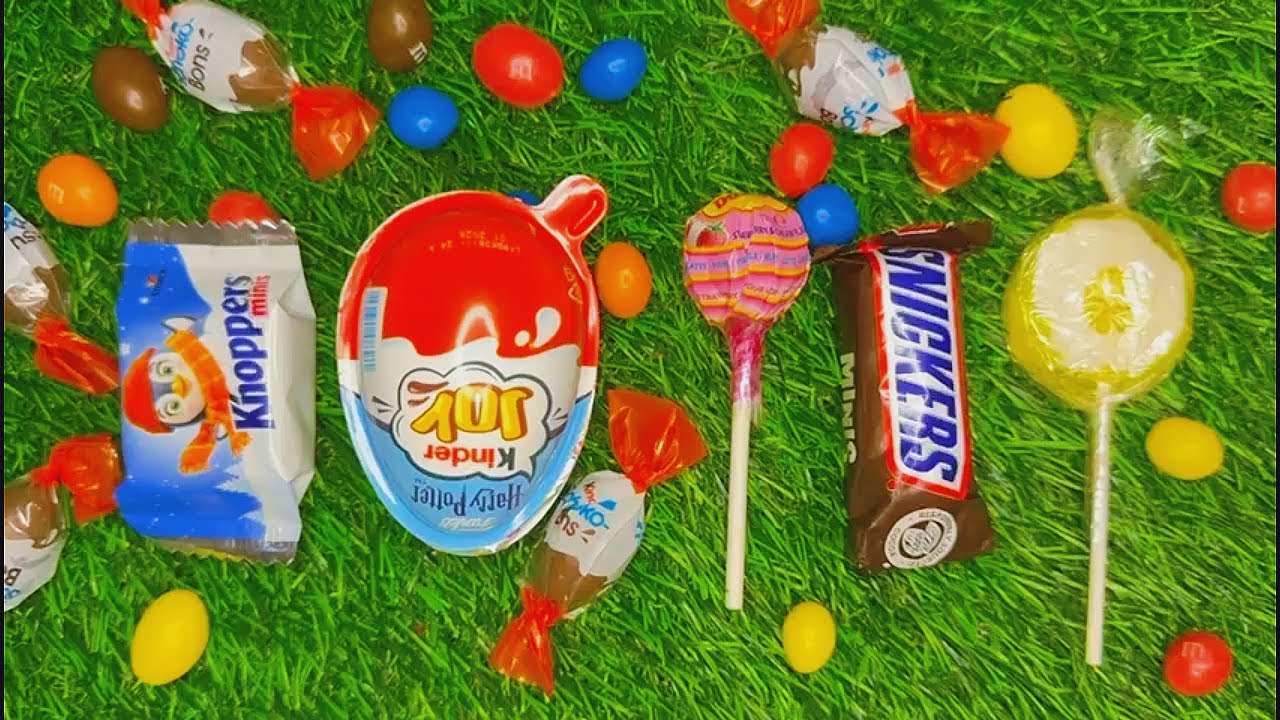 ASMR Relaxing Videos/Unpacking Sweets Chocolate and Rainbow Lollipops With Candy Cutting ASMR🍭🍭🎶