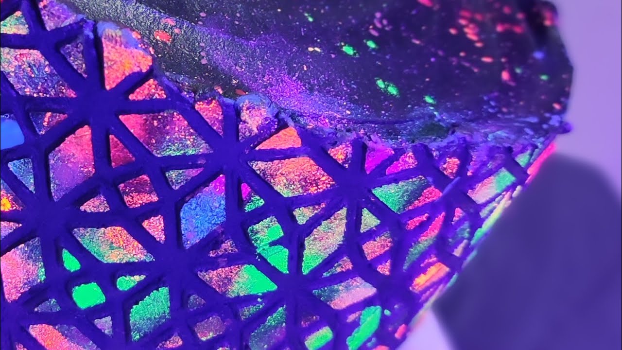 Ganache Cake Neon com Stencil