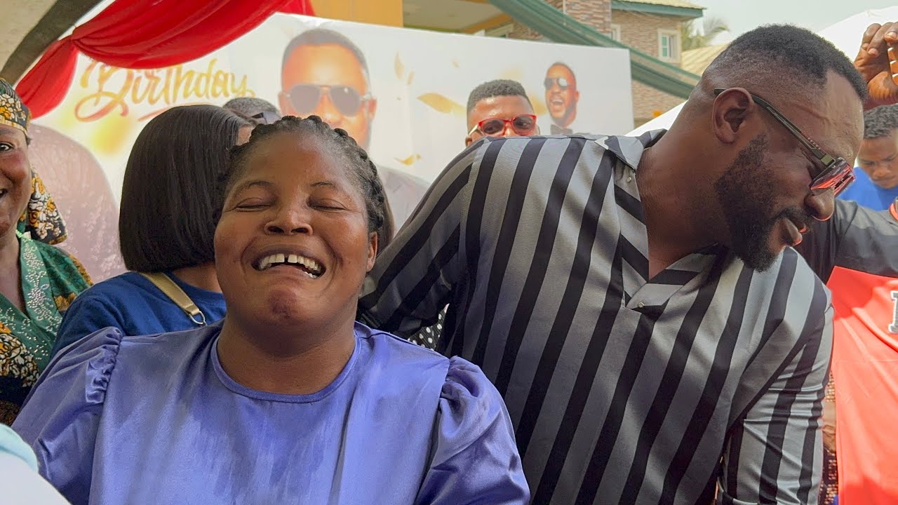 ODUNLADE ADEKOLA AND WIFE DANCE TOGETHER AT HIS BIRTHDAY CELEBRATION IN ABEOKUTA