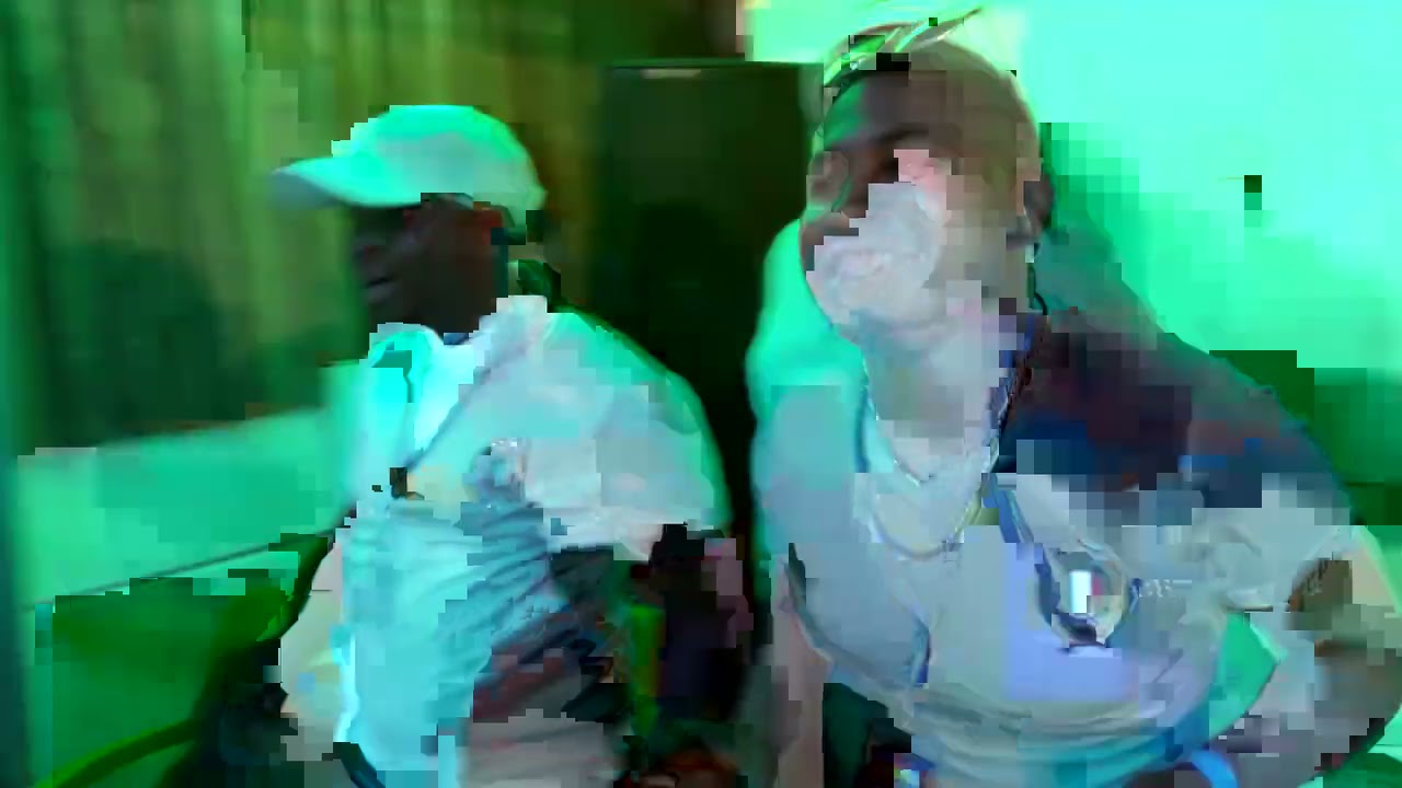FeeziFlake Live in Tibalo's Tavern De Doorns Video by M23 Snapshots