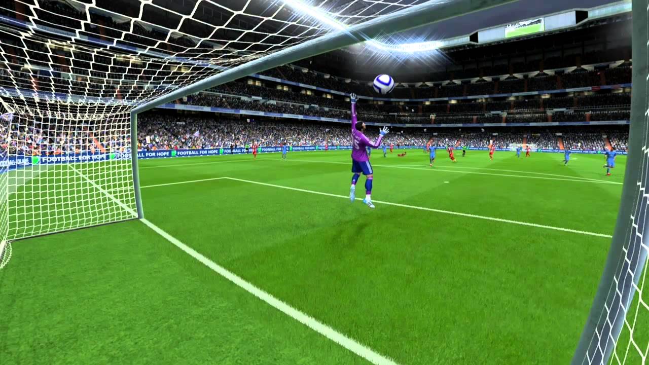 Toni Kroos Amazing Goal - FIFA 14 EA Sports (HD)