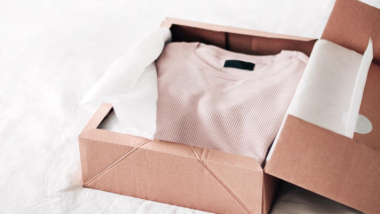 Giving Clothes As a Gift: Stacy London's Tips