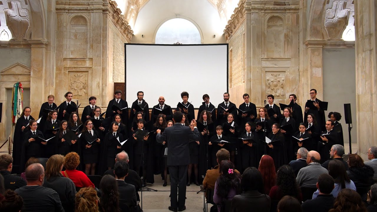 Coro Misto da UC - Cantigas de Maio