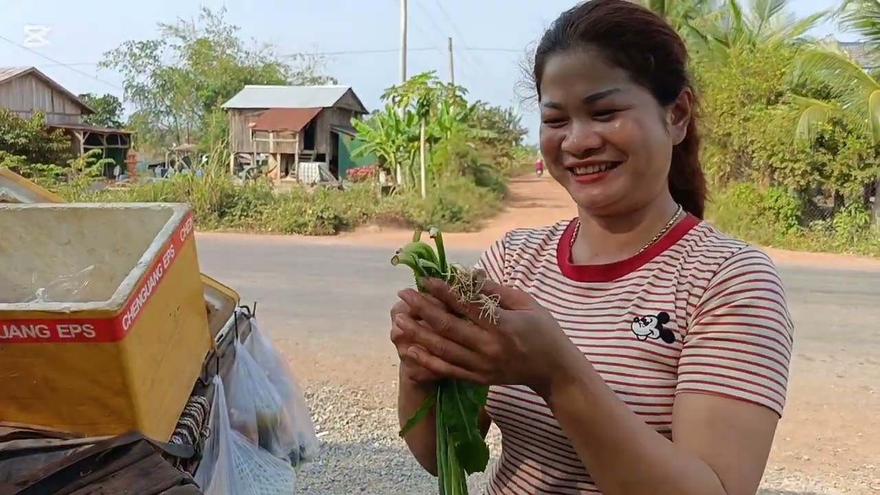 ស្ករ ទឹកខ្ជាយ ញុំាជាមួយនំបញ្ចុក