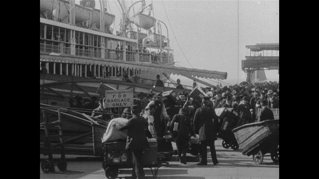 1901 : Cunard Mail Steamer Lucania Leaving For America