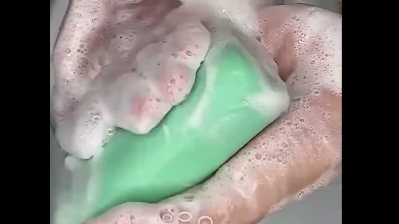 I love eating soap👅😋🧼🧼🧼🫧🧴