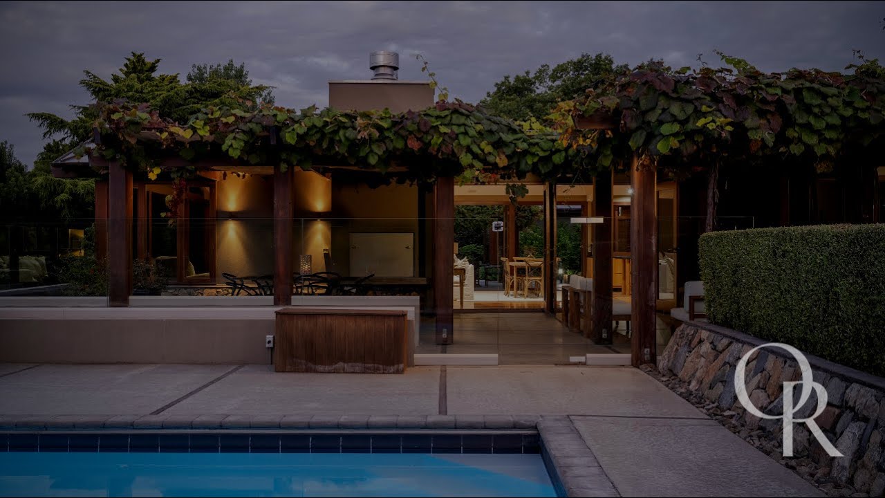 The Stonemason | 54 Lane Road, Havelock North