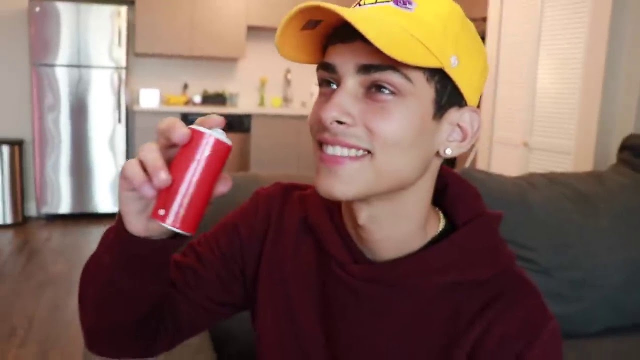 EXTREME WOULD YOU RATHER w  Bryce Hall, FlaminGeos,  Edwin Burgos, &   Zach Clayton