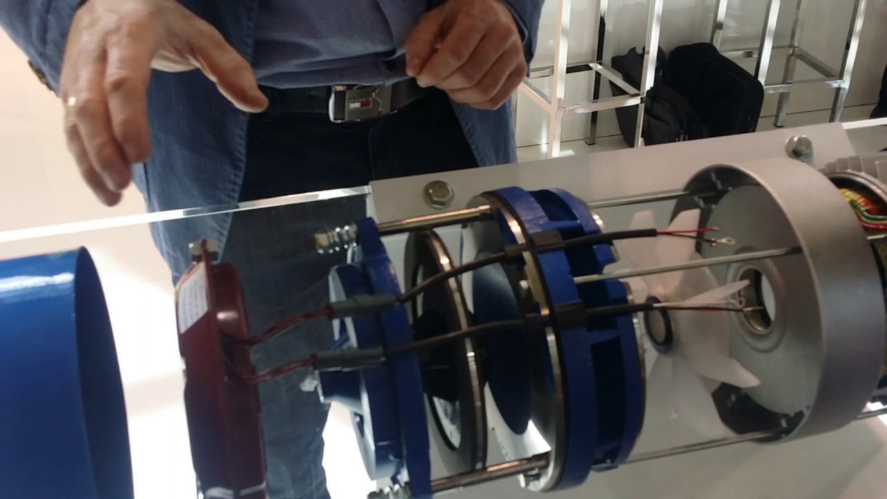 Hogy néz ki egy modern fékes motor?
