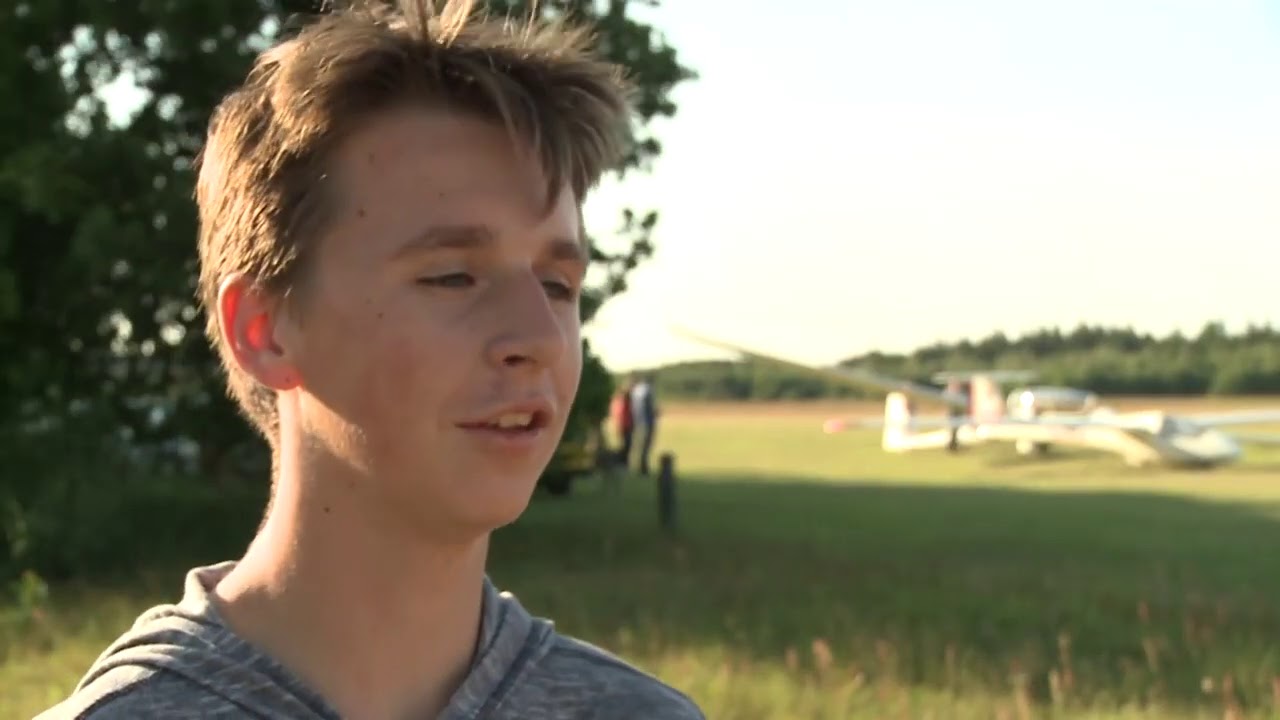 Piloot zijn op je 14e Dat kan!
