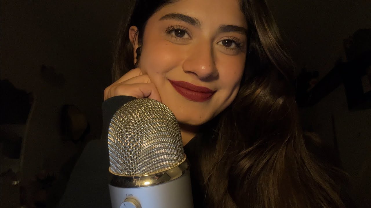 ASMR - Susurrando canciones de JULION ÁLVAREZ ( Susurros cerca del micrófono 🎙️)