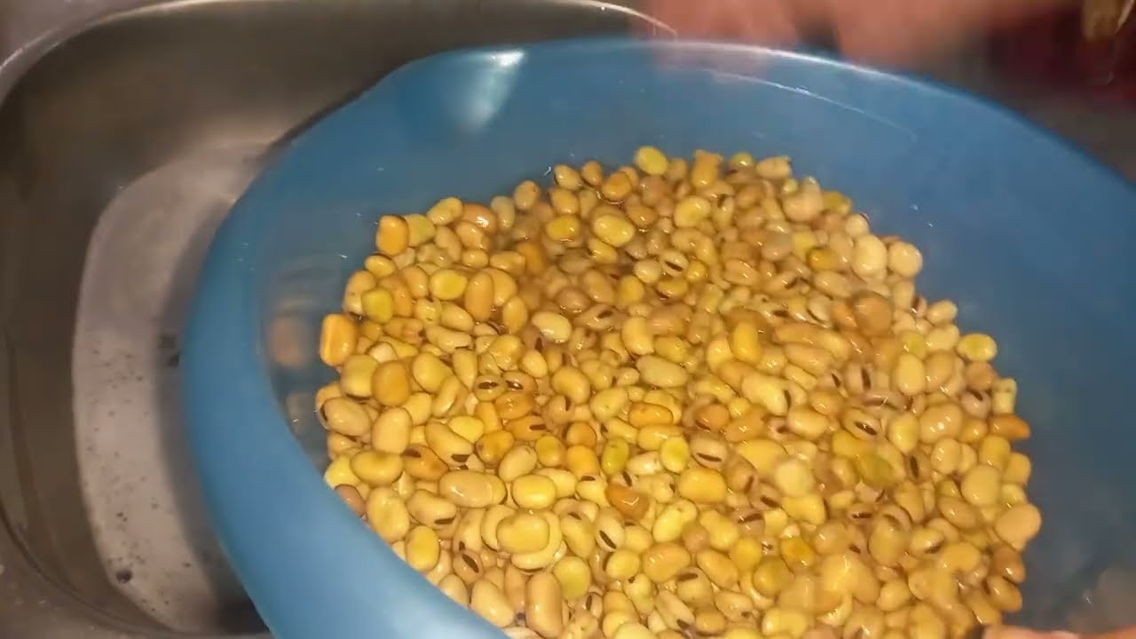 الفول المدمس باعجاب واغرب طريقه هيبقى معاك زي المربى وبدون قشر ☝