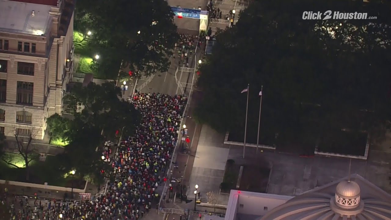 Sky2 over Chevron Houston Marathon in downtown Houston