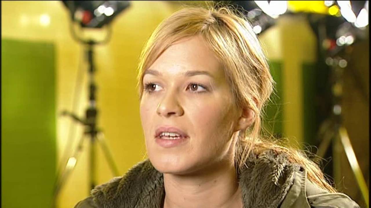 Franka Potente interview (Actress) - Creep (2004)