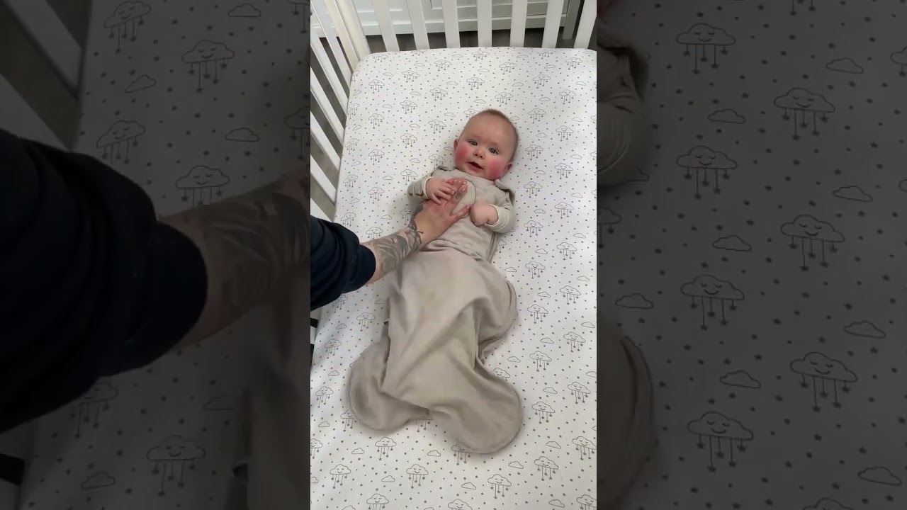 Benefits of a sleep sack! 💤