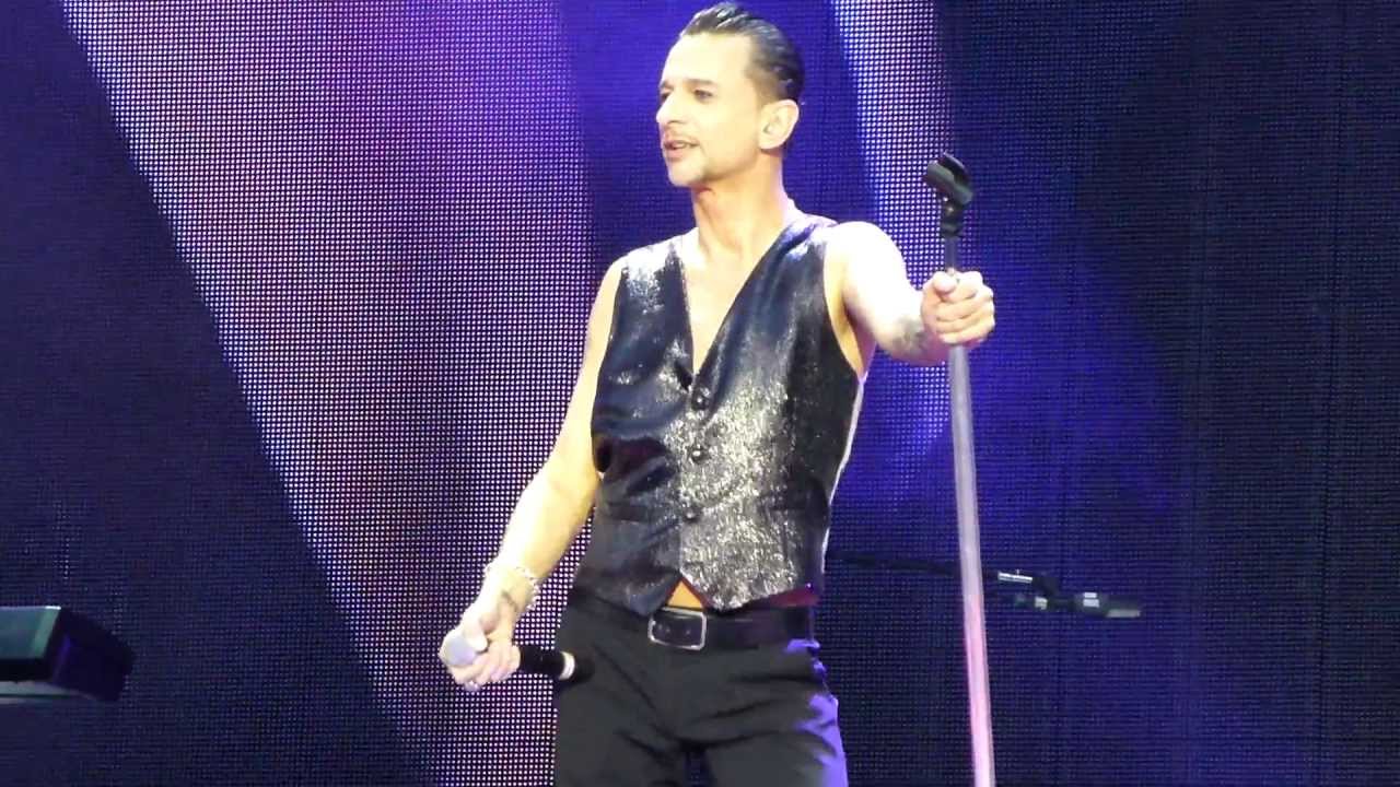 Depeche Mode - Policy Of Truth (Lithuania, Vilnius, Vingis park - 27.07.2013)