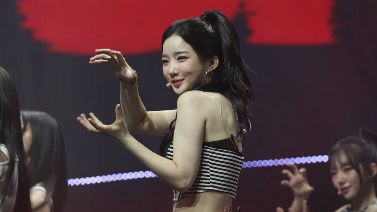 [4K] 250712 트리플에스 유연 깨어 Are you alive 직캠 tripleS A live 25 in Seoul#tripleS#트리플에스#김유연#유연#yooyeon