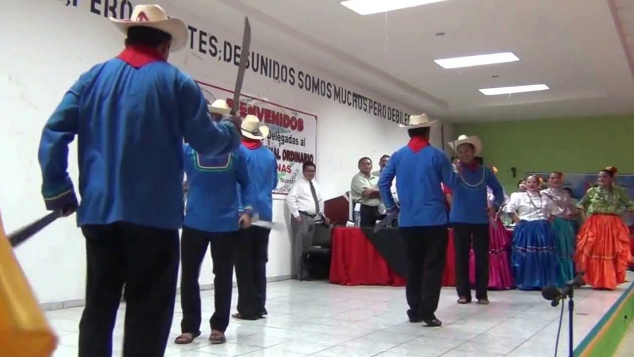 Danza de los machetes