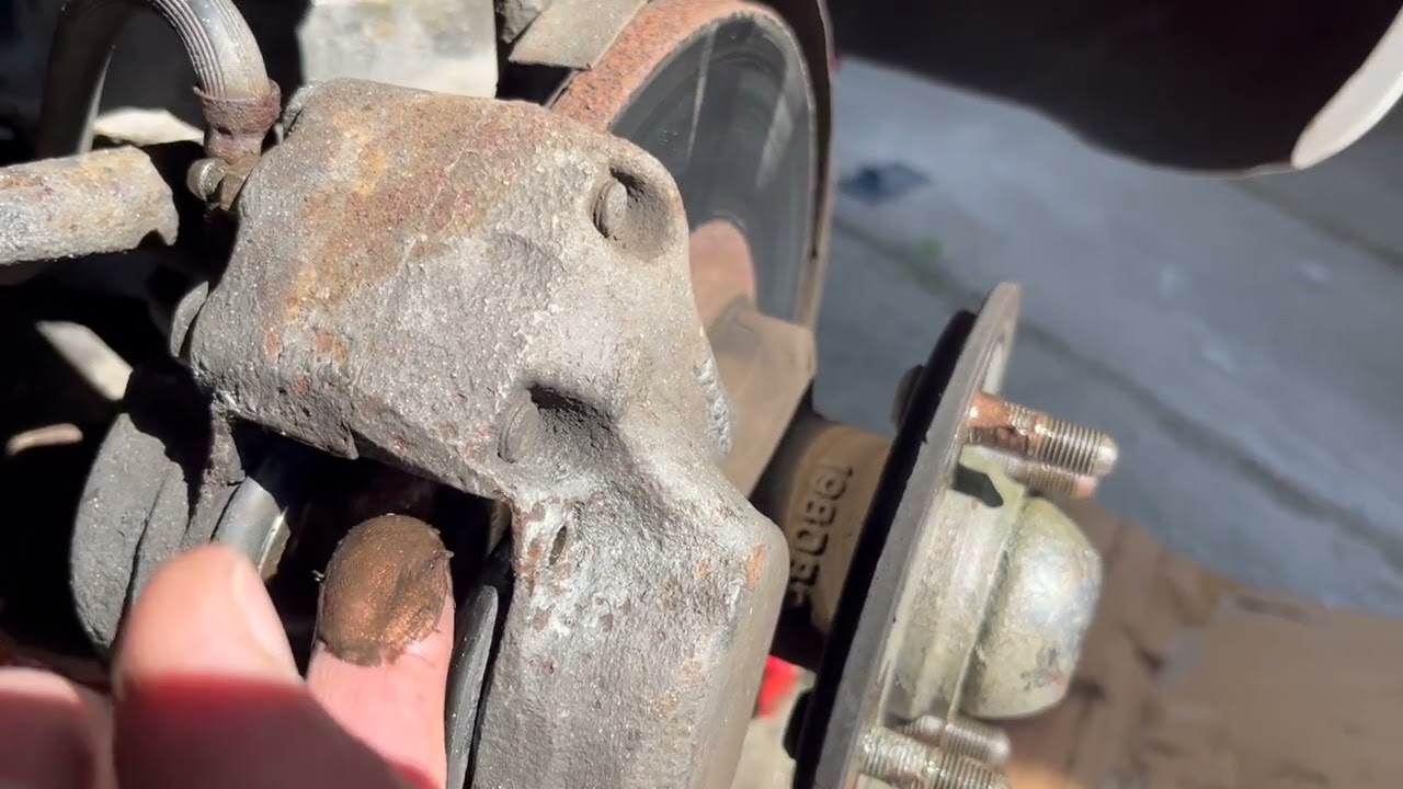 Sunbeam Alpine front brake service
