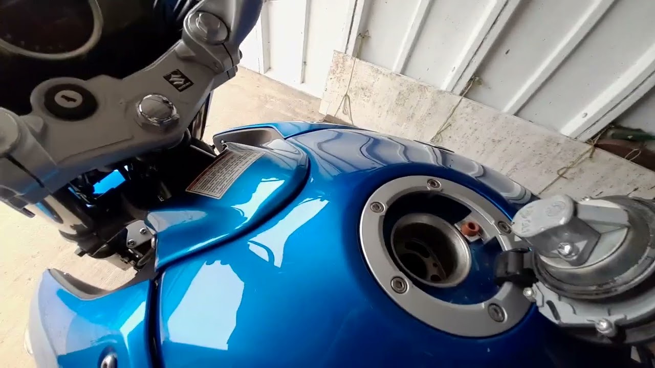 suzuki inazuma 250 motorcycle review uk 🇬🇧 (gw -gsr )  review update 2024