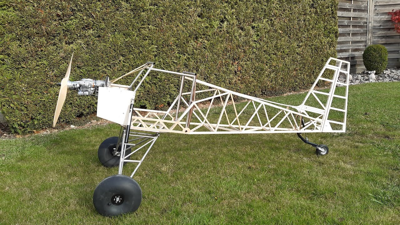 RC SuperSTOL 900 houers in 2 minutes