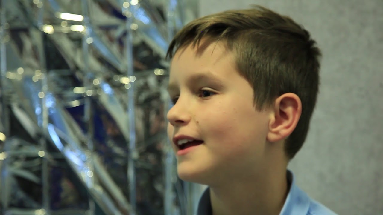 BrightSTAR - Little Green Pig at Moulsecoomb Primary School