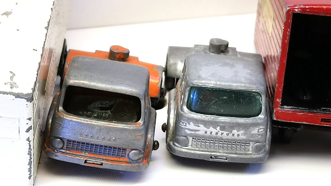 Matchbox ремонт трактора Бедфорд и прицепа York Freightmaster № М-2. Литая модель