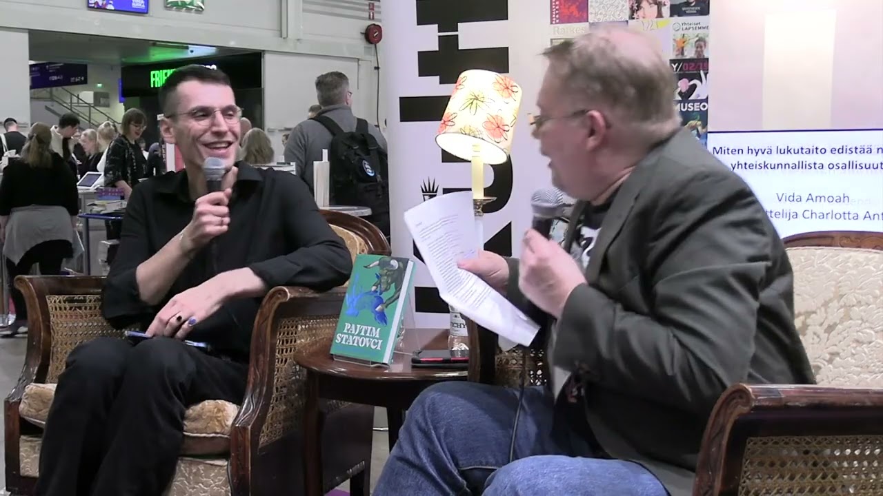 Pajtim Statovci: Lehmä synnyttää yöllä. Otava.