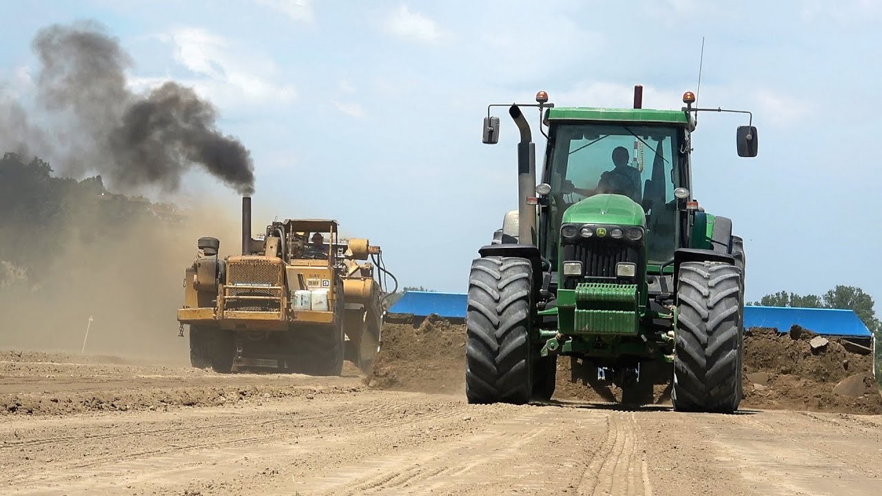 Caterpillar J-621 | John Deere 8320 | Fontana