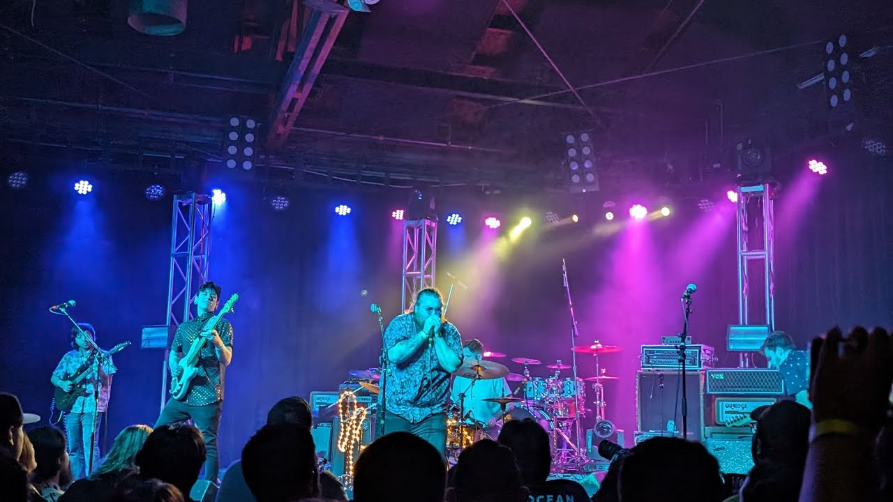 Dwellings - Gothic Girl (Live) at Night of the Blue Swan | The Glass House Pomona