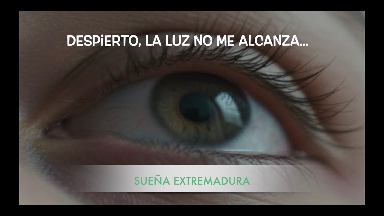 DESPIERTO, LA LUZ NO ME ALCANZA 
