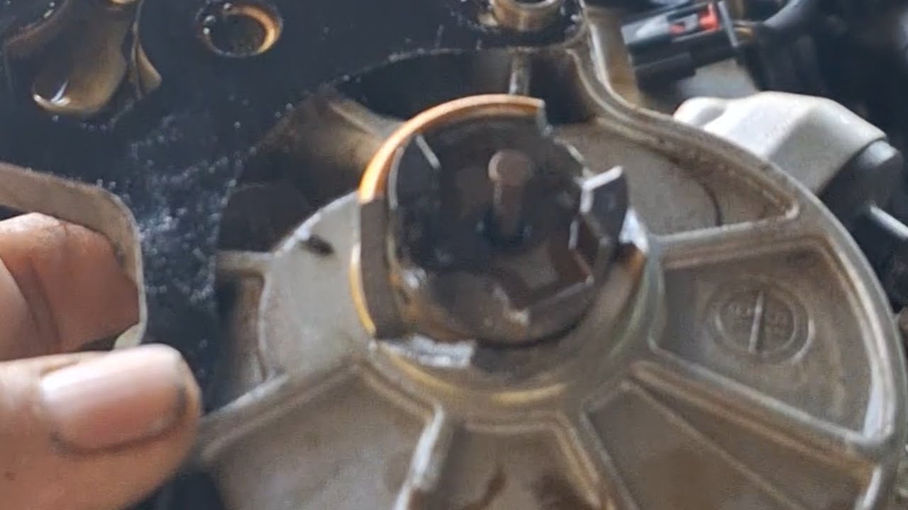 GMC TERRAIN 2019 BROKEN VACUUM PUMP CAMSHAFT common issue