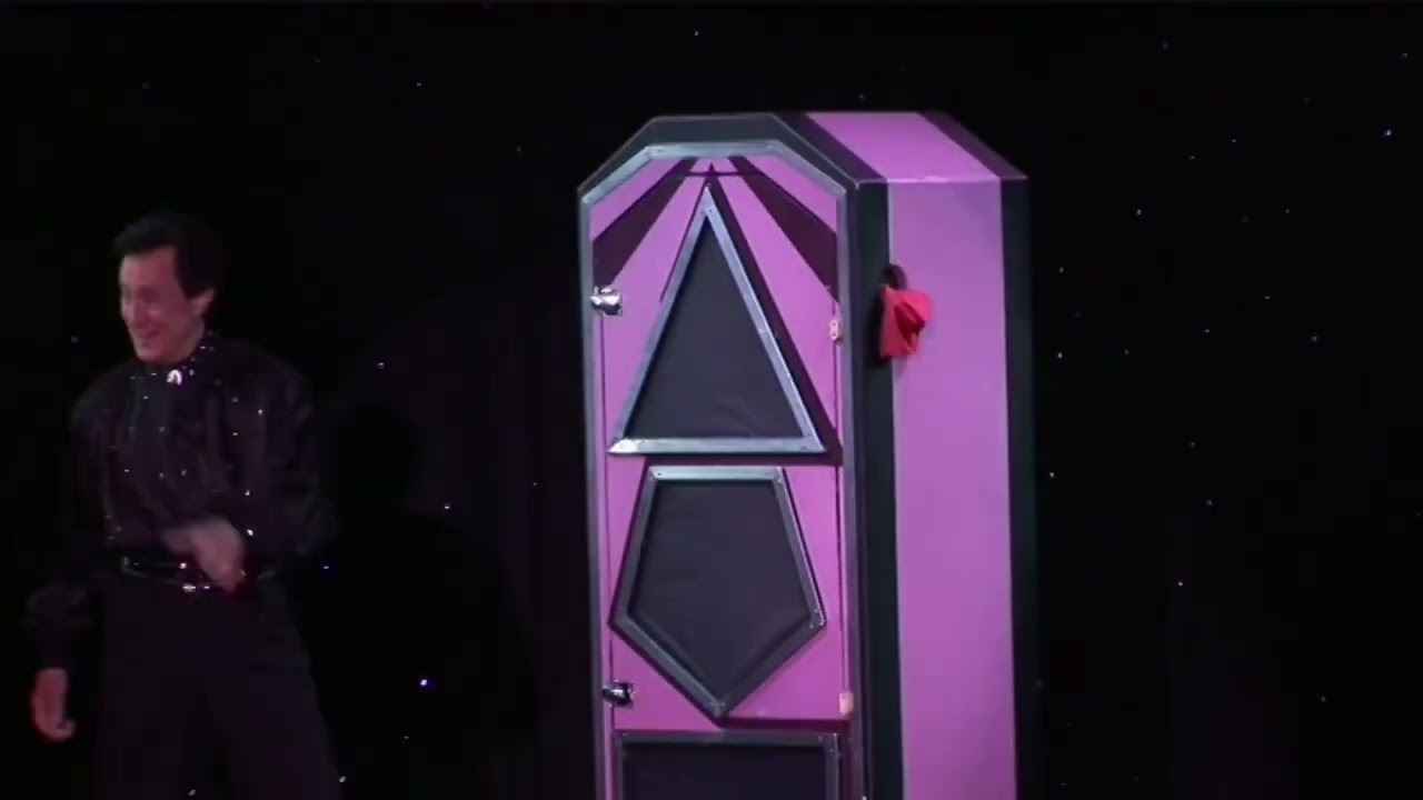 Chuck Jones: crystal box & geo