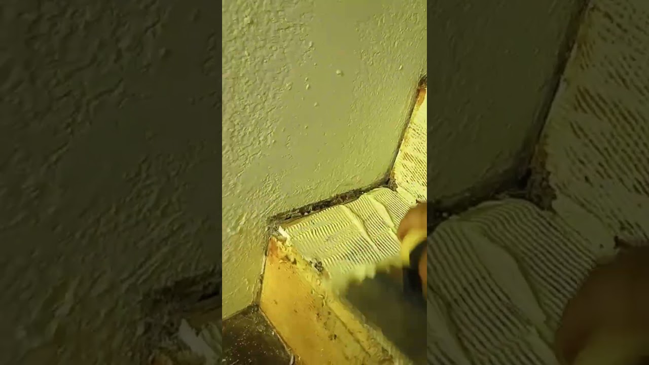 Como poner alfombra en escaleras con glue o pegamento #carpet #stairscase