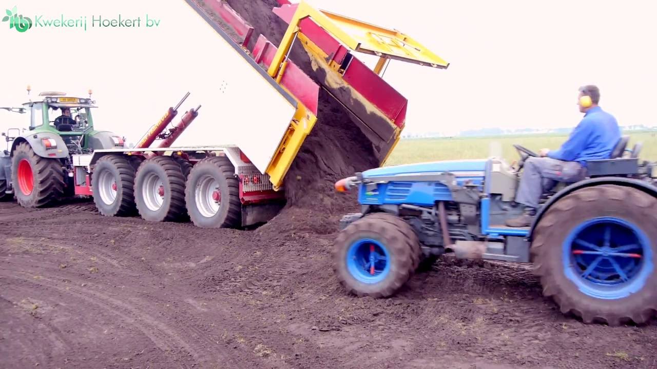 Grondwerk voor nieuw containerveld - Boomkwekerij Hoekert BV