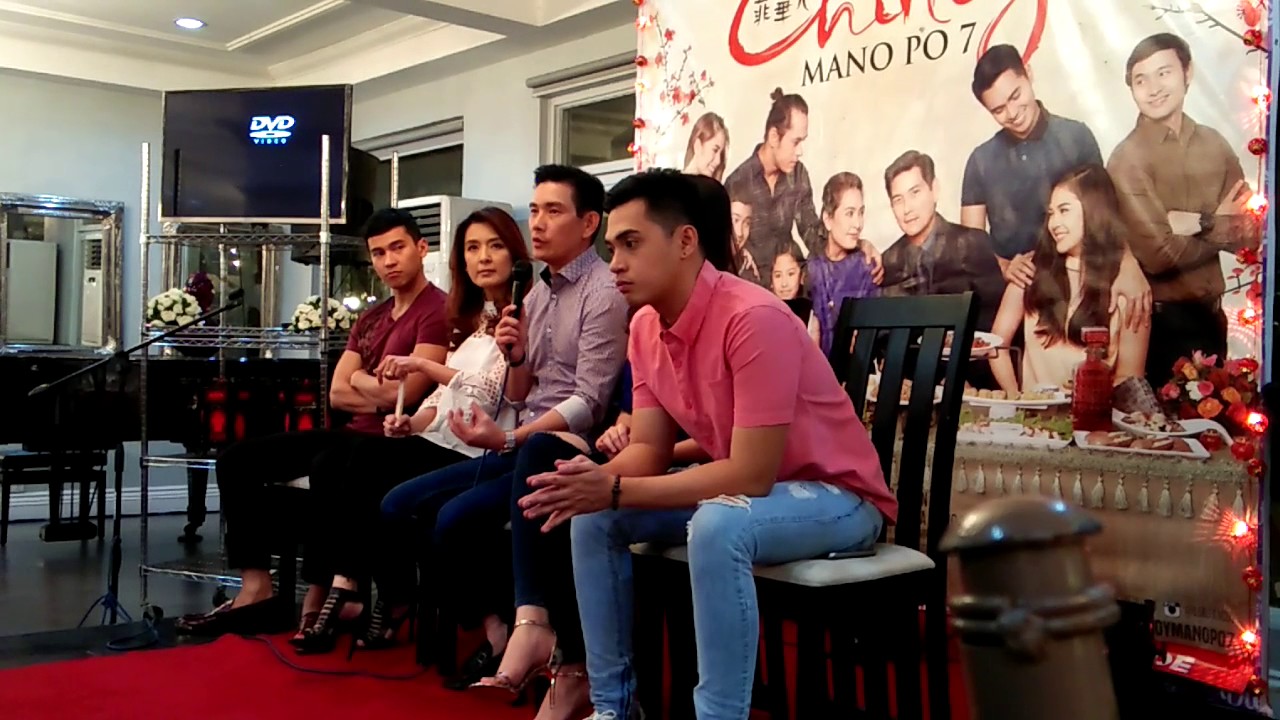 Enchong Dee & Richard Yap as Filipino-Chinese