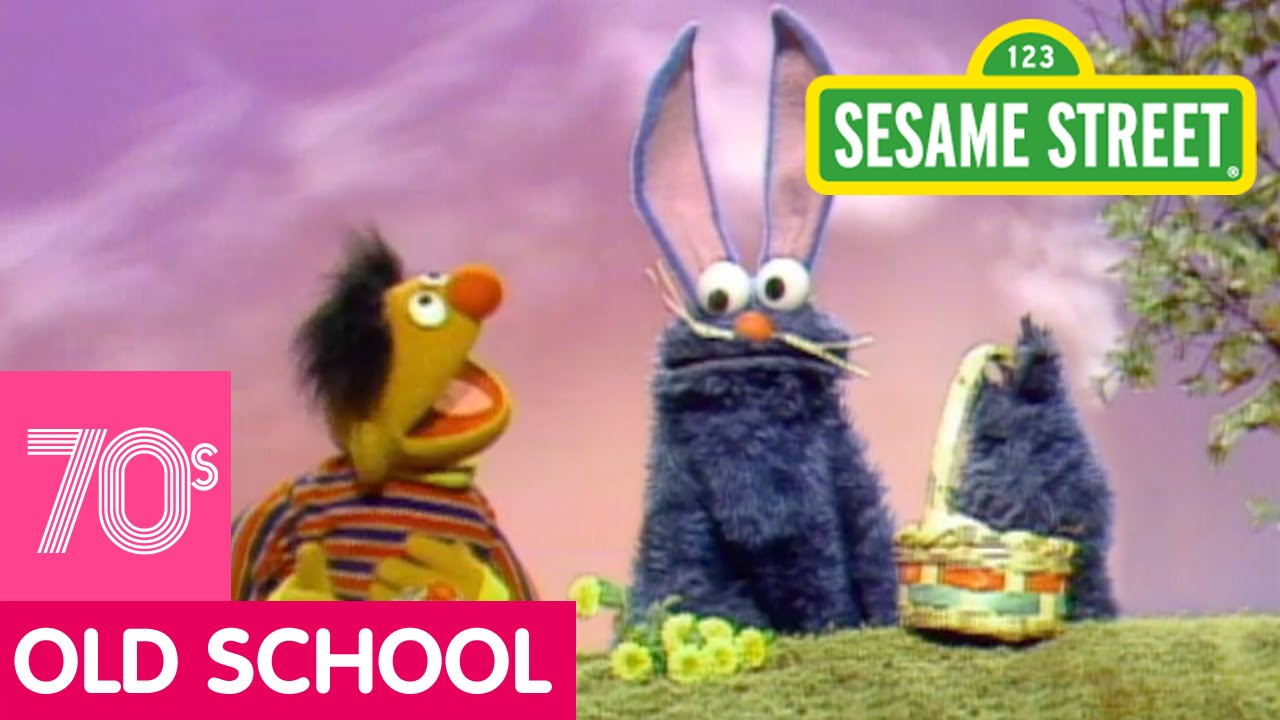 Sesame Street: Cookie Bunny is Coming to Town