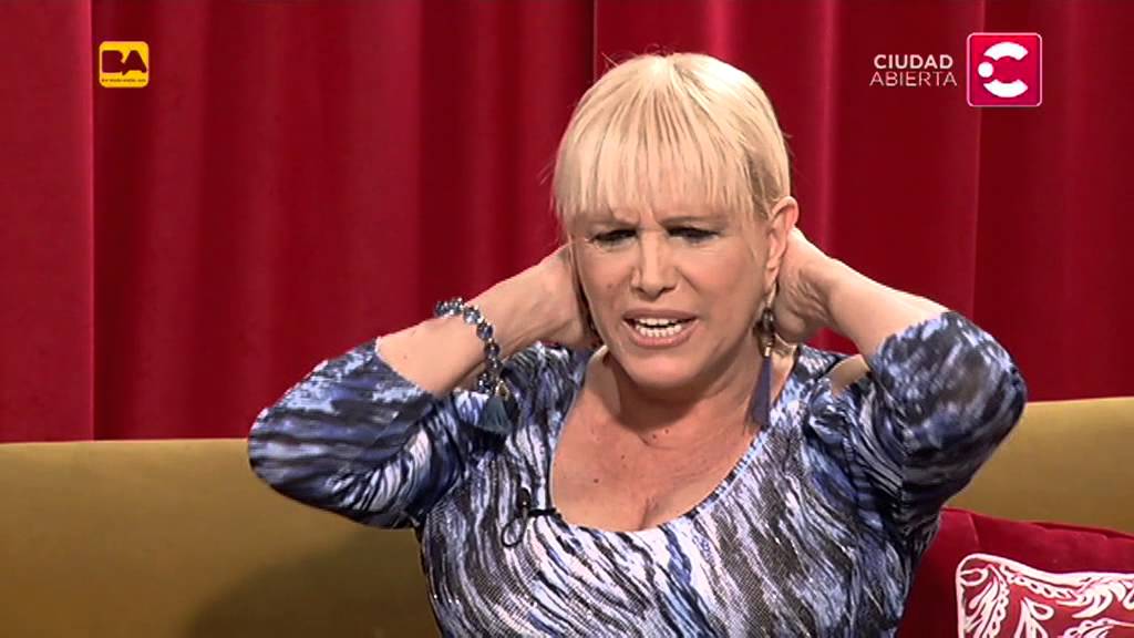 Hacete de Oliva / Laura Oliva recibe a Valeria Lynch - programa 126