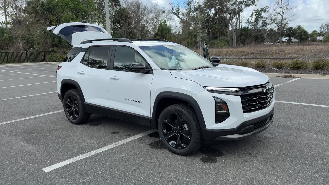 2026 Chevrolet Equinox FWD LT at New Smyrna Beach Chevrolet | New Smyrna Beach, FL