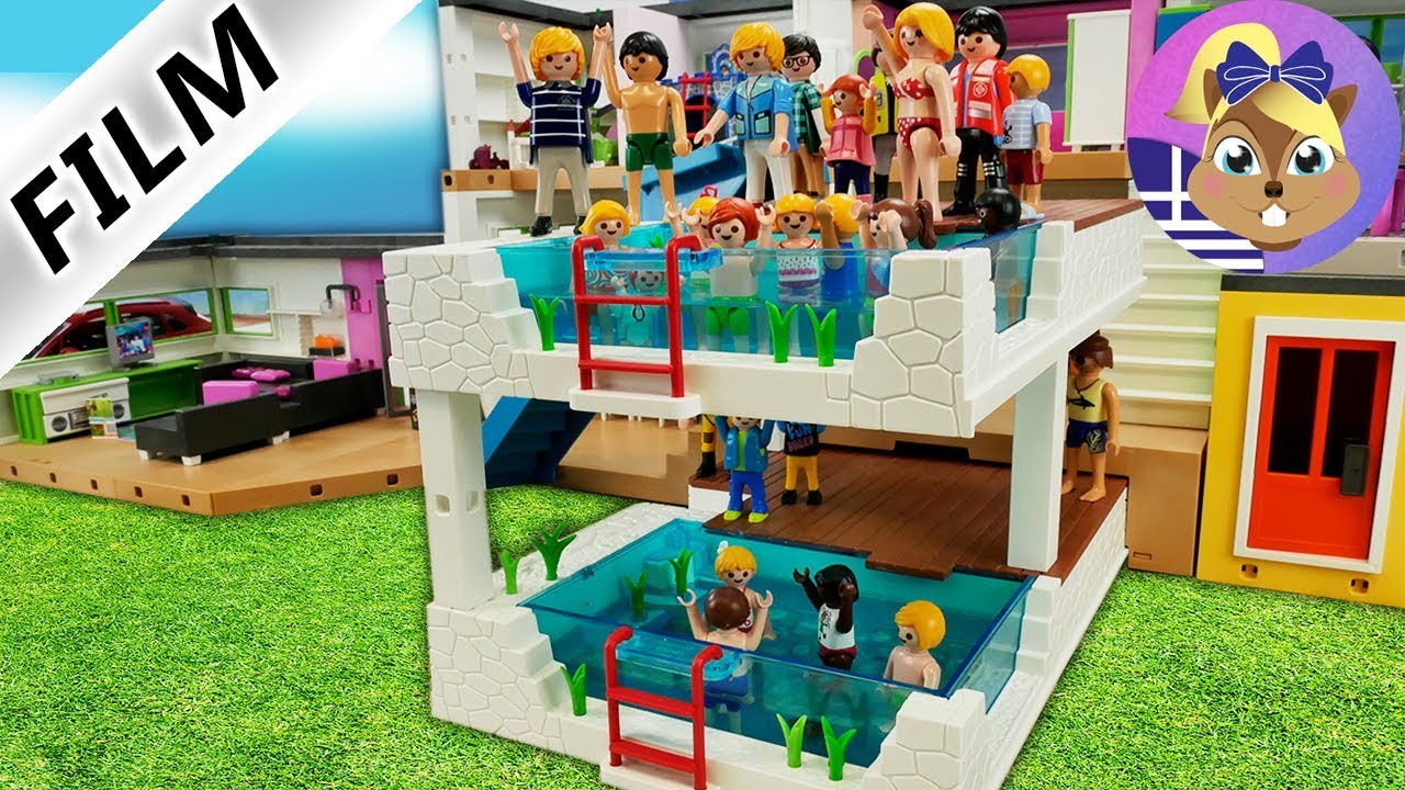 Playmobil ταινία: Διόροφη πισίνα στη βίλα της οικογένειας Περιστέρη. Τρελή πισίνα!